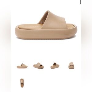 NWT J/Slides Squish Beach Slides - size 8 tan color sand women’s slip on
